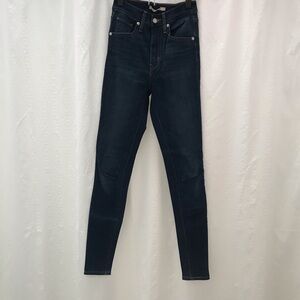 Levi’s Mile High Super Skinny Jeans